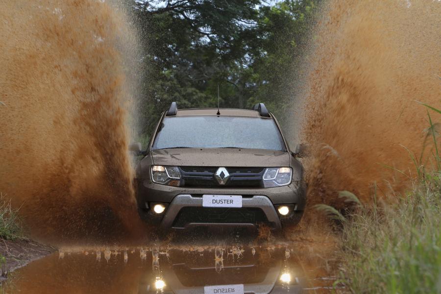 Renault Duster 2015 года  (BR) (фото 13 из 17)